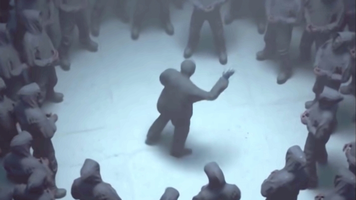 El video 'Hurricane' de Kanye West está lleno de imágenes impactantes